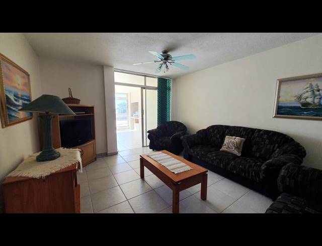3 BEDROOM APARTMENT FOR SALE IN MARGATE BEACH